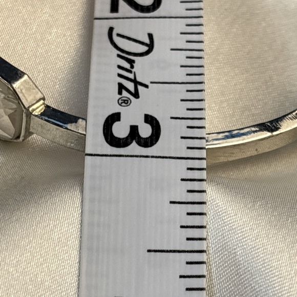 Very Sparkly Bangle Silver Tone Clear Stone Bracelet Bling Glam Stackable Estate - Picture 16 of 16